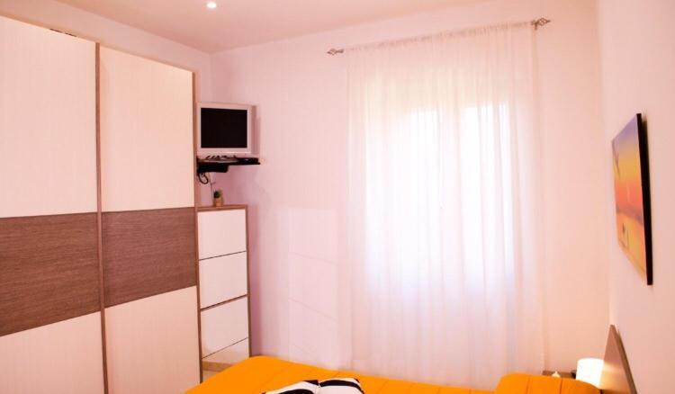 Butterfly Casa Vacanze ซูตรี ภายนอก รูปภาพ